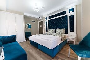 Mic Royal Hotel