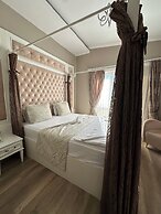 Mic Royal Hotel