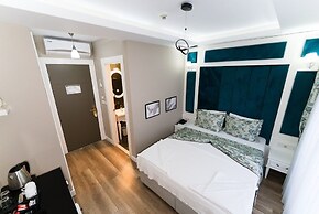 Mic Royal Hotel
