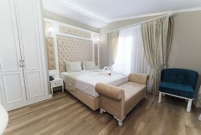 Mic Royal Hotel