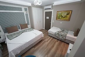 Mic Royal Hotel