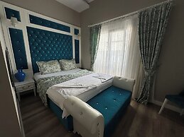 Mic Royal Hotel