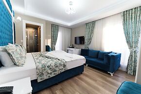 Mic Royal Hotel