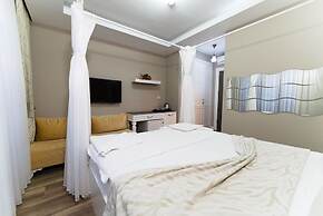 Mic Royal Hotel