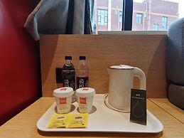 Ibis Xi'an Jianzhang Road Fengdong New Area Hotel