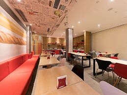 Ibis Xi'an Jianzhang Road Fengdong New Area Hotel