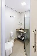 Tonello Business Hotel
