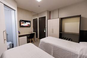 Tonello Business Hotel