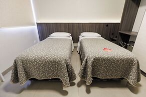Tonello Business Hotel