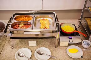 Tonello Business Hotel