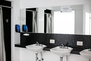 Bill & Bill San Telmo Hostel