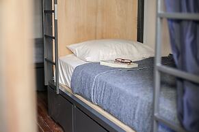 Bill & Bill San Telmo Hostel