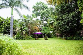 Lush Gardens Apartment 2