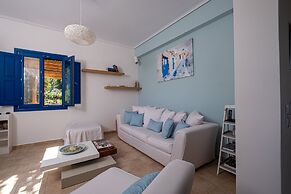 Santorini Mystique Garden