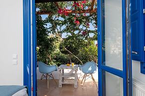 Santorini Mystique Garden