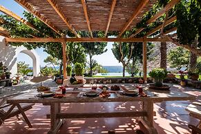 Santorini Mystique Garden