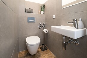 Miralior Apartment