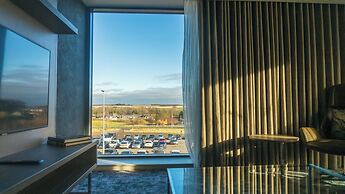 Hilton Aberdeen TECA