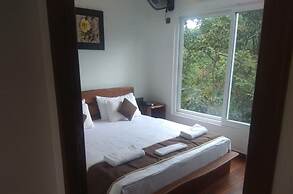 Royal Land Luxury AC Tent