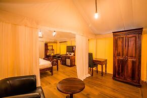 Royal Land Luxury AC Tent