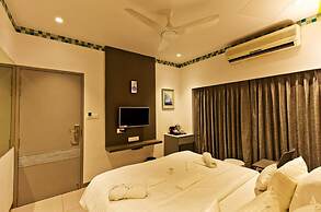 Royal Land Luxury AC Tent