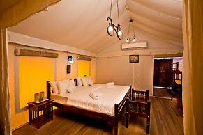 Royal Land Luxury AC Tent