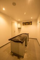 Royal Land Luxury AC Tent