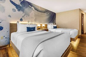 Cambria Hotel Milwaukee Downtown