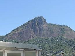 Ótimo Flat 3 Quartos Vista Cristo Redentor