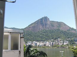 Ótimo Flat 3 Quartos Vista Cristo Redentor