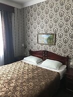 Hotel Uyut