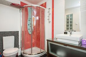 Find Me Inn Alcantara Terrace