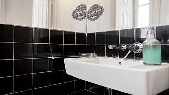 Find Me Inn Boutique Penthouse