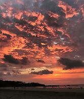 Casa Woodbine Beachfront House