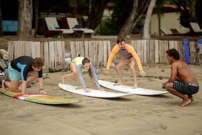 Casa Woodbine Beachfront House