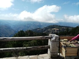 Cabañas Las Gemelas Barrancas del Cobre