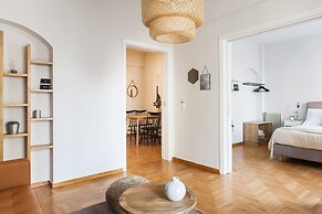 UPSTREET Central Cozy Apartments in Plaka