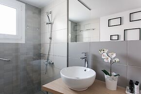 UPSTREET Central Cozy Apartments in Plaka