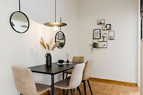 UPSTREET Central Cozy Apartments in Plaka