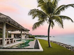 InterContinental Maldives Maamunagau Resort by IHG