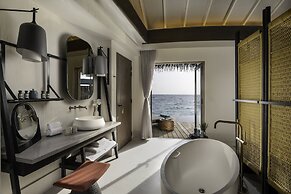 InterContinental Maldives Maamunagau Resort by IHG
