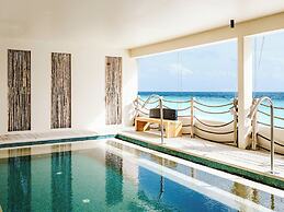 InterContinental Maldives Maamunagau Resort by IHG