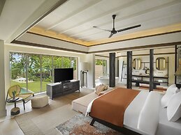 InterContinental Maldives Maamunagau Resort by IHG
