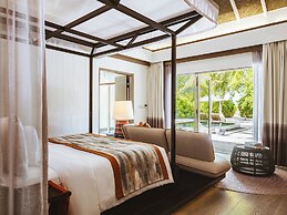InterContinental Maldives Maamunagau Resort by IHG