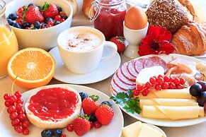 InterContinental Maldives Maamunagau Resort by IHG