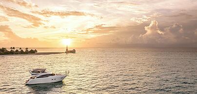 InterContinental Maldives Maamunagau Resort by IHG