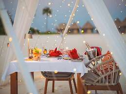 InterContinental Maldives Maamunagau Resort by IHG