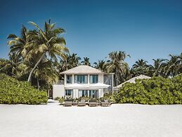 InterContinental Maldives Maamunagau Resort by IHG