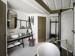 InterContinental Maldives Maamunagau Resort by IHG