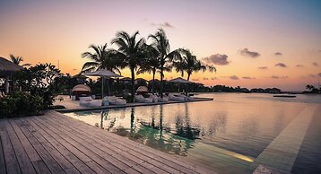 InterContinental Maldives Maamunagau Resort by IHG